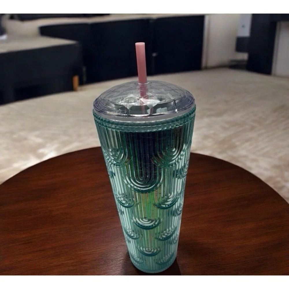 Starbucks‎ Spring 2022 Mermaid Scales Waves 24oz Tumbler Holographic Iridescent